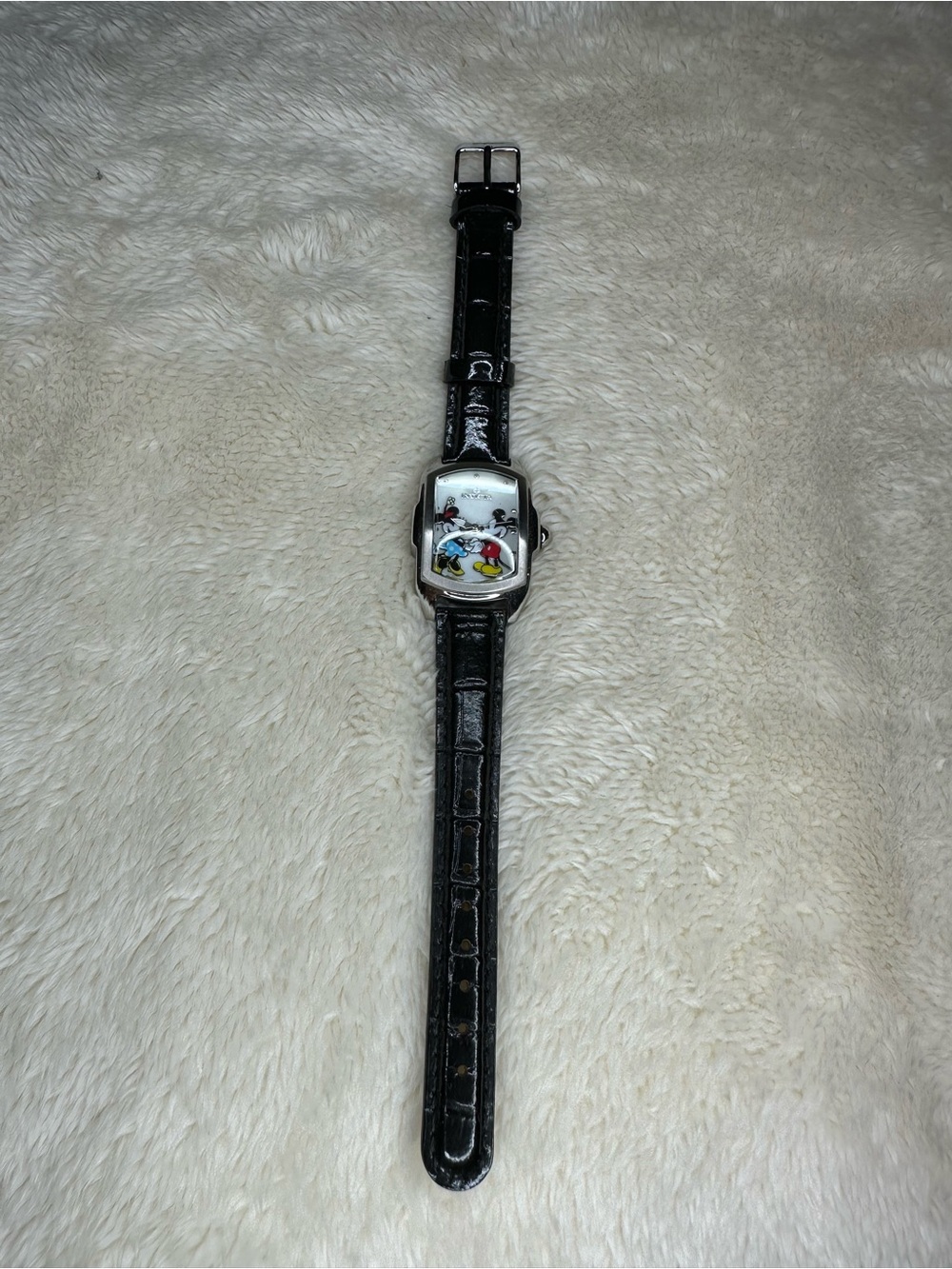 Disney Invicta Limited Edition Micky & Minnie Watch With Interchangeable Bands - Picture 4 of 9